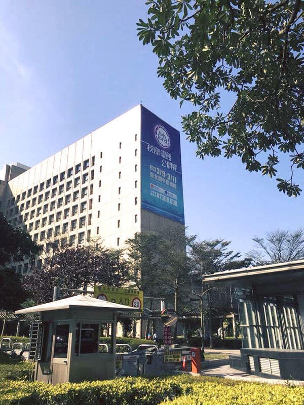  大型牆面廣告設計 